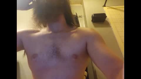 Snapshot of marius02385 chatting on 17, 11, 2025 marius02385 online show from 17, 11, 2025