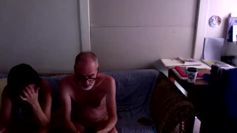 mark_and_lola online show from 1, 2, 2026
