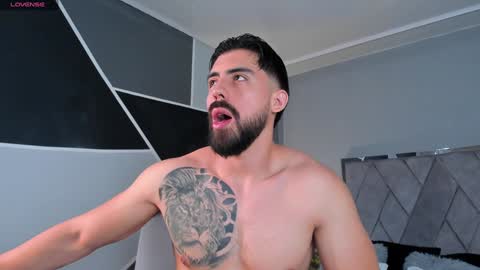 Snapshot of mark_broown_ chatting on 12, 1, 2025 mark_broown_ online show from 12, 1, 2025