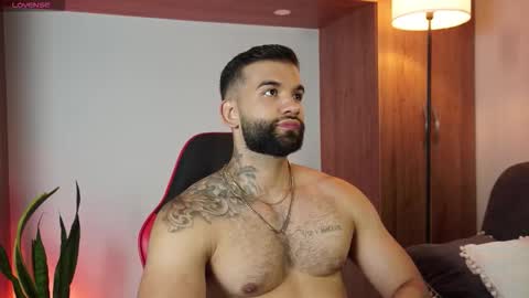 Mark online show from 24, 11, 2025