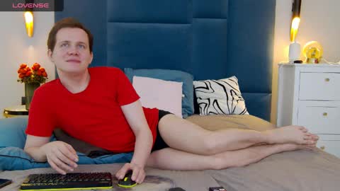 Mark online show from 28, 4, 2026
