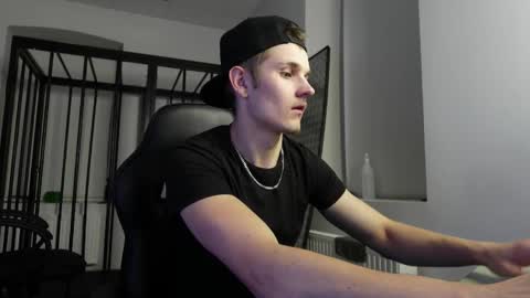 MARK KARSON online show from 30, 9, 2025