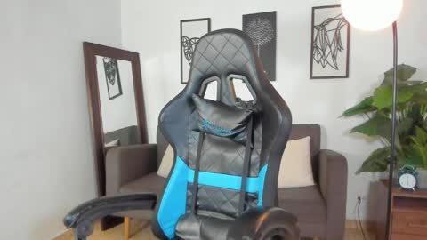 Snapshot of mark_x23 chatting on 5, 4, 2026 mark_x23 online show from 5, 4, 2026