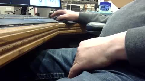 Snapshot of markpanier chatting on 1, 1, 2025 markpanier online show from 1, 1, 2025