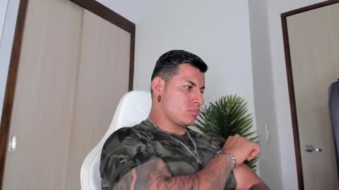 markus... Y online show from 4, 2, 2025