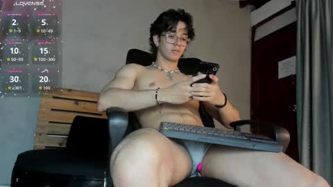 markuss___ online show from 17, 10, 2025