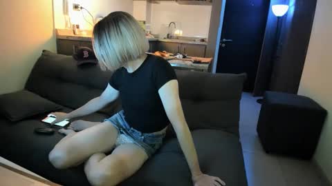 marla85 online show from 9, 6, 2026