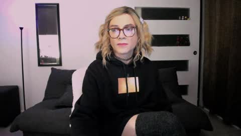 marla85 online show from 5, 7, 2026
