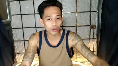 marlmoreno10 online show from 5, 2, 2026