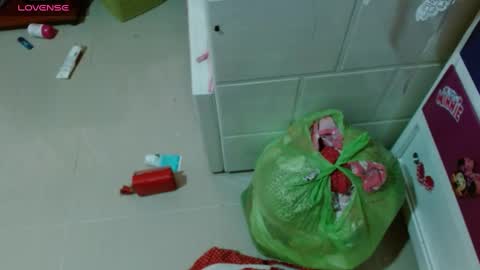 marly_hottest online show from 27, 2, 2025