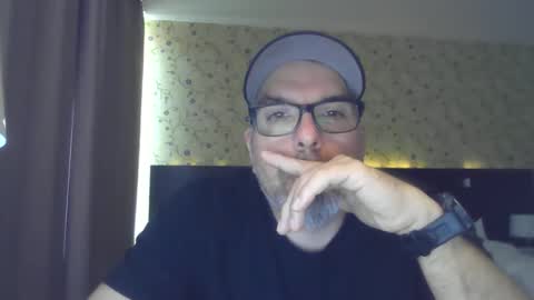 marriedcock1980 online show from 14, 9, 2025