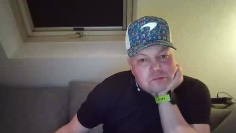 Snapshot of mars0481 chatting on 15, 12, 2024 mars0481 online show from 15, 12, 2024