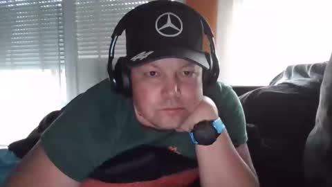 Snapshot of mars0481 chatting on 17, 9, 2025 mars0481 online show from 17, 9, 2025