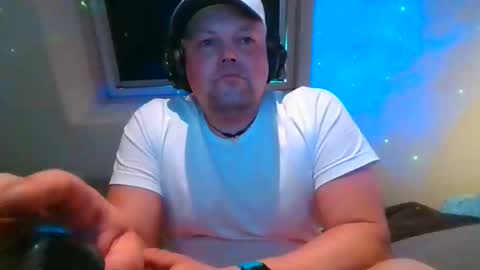 Snapshot of mars0481 chatting on 2, 10, 2025 mars0481 online show from 2, 10, 2025