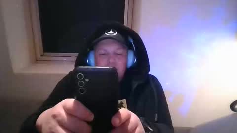 Snapshot of mars0481 chatting on 8, 10, 2025 mars0481 online show from 8, 10, 2025