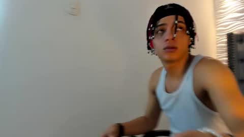 MARSHALL online show from 1, 12, 2025