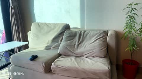 marsloveyou online show from 31, 1, 2025