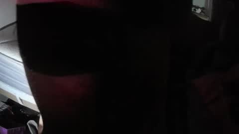 Snapshot of martamoontrans chatting on 9, 10, 2025 martamoontrans online show from 9, 10, 2025