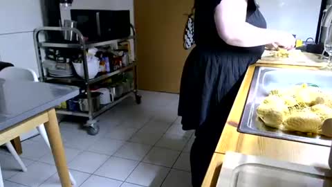 Martha online show from 27, 11, 2025