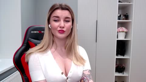 Marti online show from 12, 3, 2025