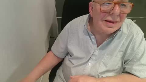 martin_1947 online show from 20, 12, 2025