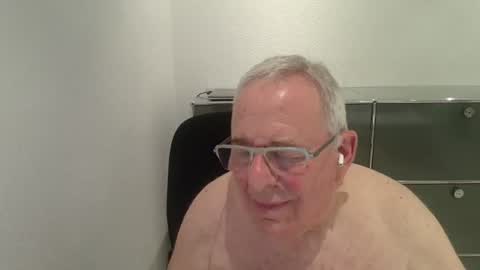 martin_1947 online show from 1, 8, 2026