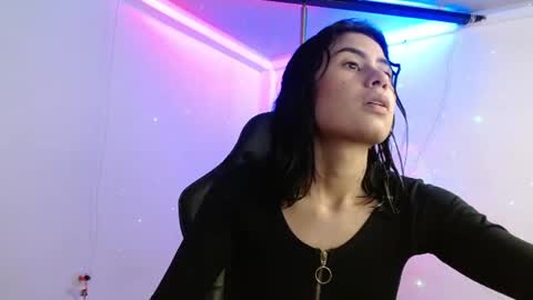 100 explicit here. follow  online show from 21, 6, 2026