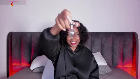 Laura online show from 9, 2, 2025