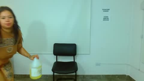 Hey im martina online show from 10, 3, 2025