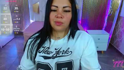 Snapshot of martina_tay chatting on 3, 7, 2026 Hey im martina online show from 3, 7, 2026
