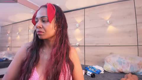 martina touss  online show from 24, 3, 2026