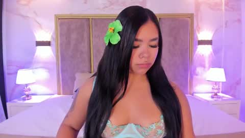 Martina Garcia online show from 6, 11, 2025