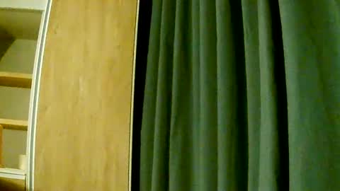 Play with me I obey I promise  online show from 20, 6, 2026