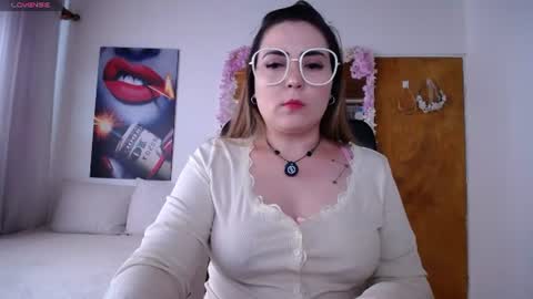 Antonella Martini online show from 5, 7, 2026