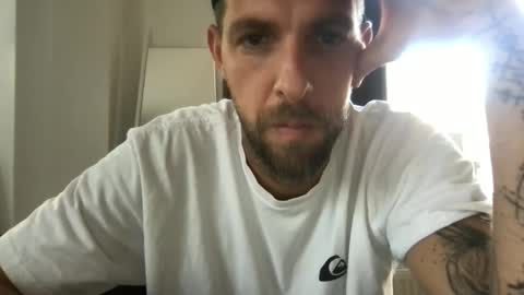 Snapshot of martinmagic467659 chatting on 19, 10, 2025 martinmagic467659 online show from 19, 10, 2025