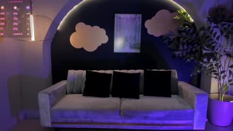 Martinna Bonnet online show from 2, 12, 2024