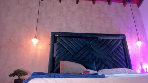 Martina online show from 9, 2, 2025