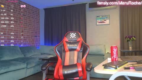 Maru Roche online show from 7, 1, 2026