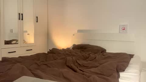 Mary online show from 26, 2, 2025