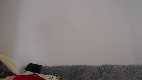                      100   online show from 30, 9, 2025