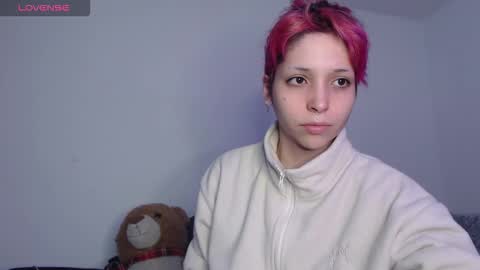                      100   online show from 11, 10, 2025