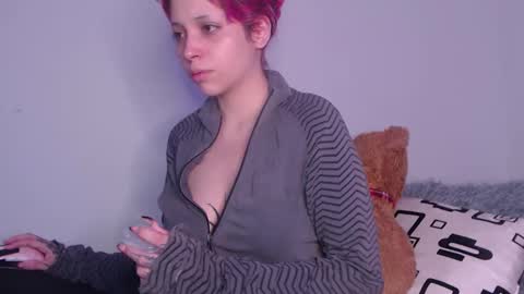                      100   online show from 12, 10, 2025