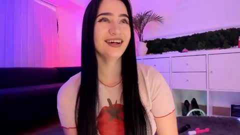 Snapshot of mary_lori chatting on 18, 6, 2026 Mary online show from 18, 6, 2026