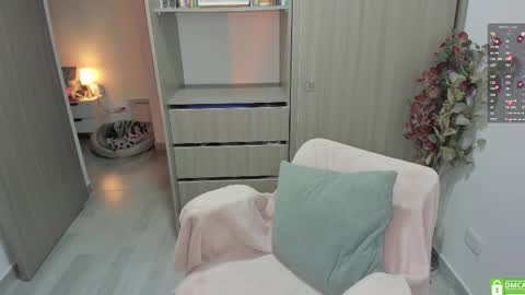 Girl of your dreams  online show from 23, 2, 2026