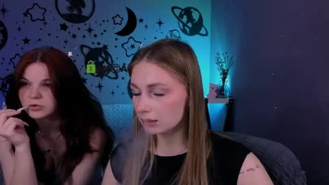 Snapshot of mary_meow_hot chatting on 19, 4, 2026 Mary online show from 19, 4, 2026