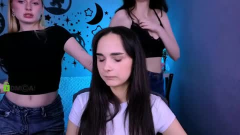 Snapshot of mary_meow_hot chatting on 20, 5, 2026 Mary online show from 20, 5, 2026