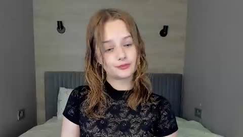 mary_phoenix online show from 14, 6, 2026