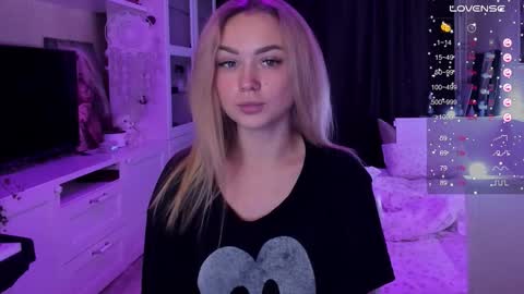 Mary online show from 5, 10, 2025