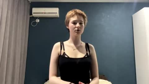 Snapshot of mary_smit chatting on 26, 5, 2026 mary online show from 26, 5, 2026