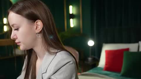 yours fetish mary online show from 26, 6, 2026